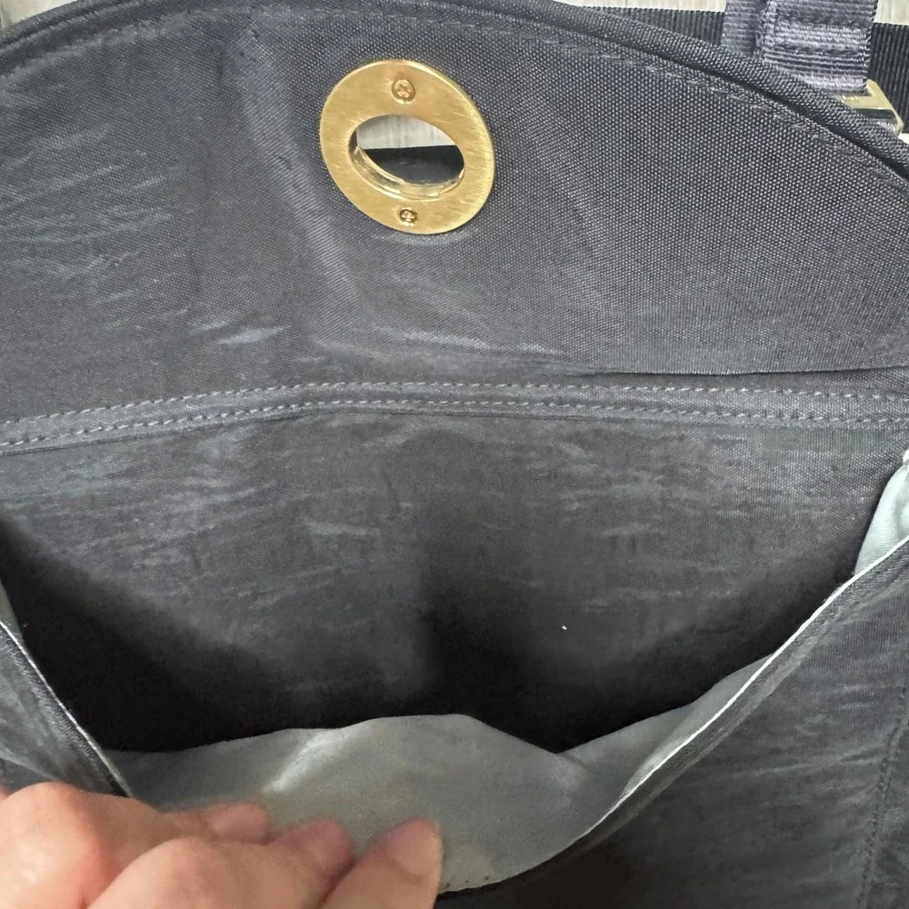 Baggallini La Paz Tote Black Nylon Crossbody Bag Gold Hardware Travel Everyday